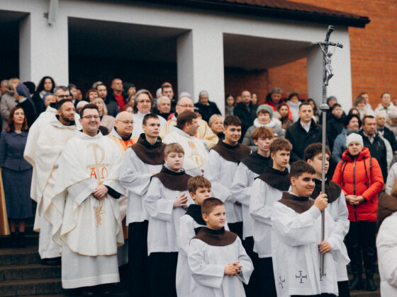 25. rocznica poświęcenia kościoła św. Antoniego z Padwy w Słucku na Białorusi, Fot.: Wiktor Wiedzień