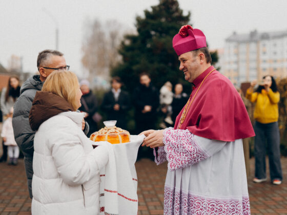 25. rocznica poświęcenia kościoła św. Antoniego z Padwy w Słucku na Białorusi, Fot.: Wiktor Wiedzień