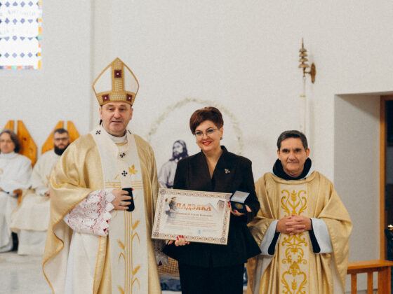 25. rocznica poświęcenia kościoła św. Antoniego z Padwy w Słucku na Białorusi, Fot.: Wiktor Wiedzień