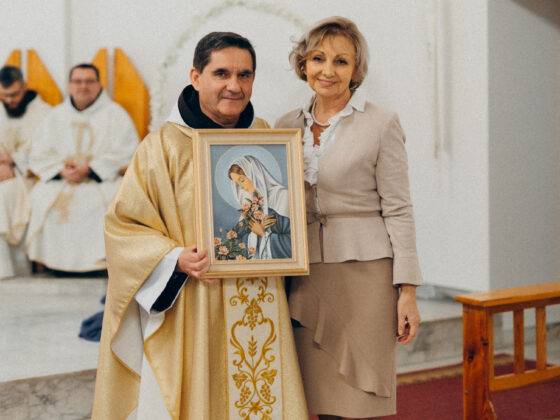 25. rocznica poświęcenia kościoła św. Antoniego z Padwy w Słucku na Białorusi, Fot.: Wiktor Wiedzień