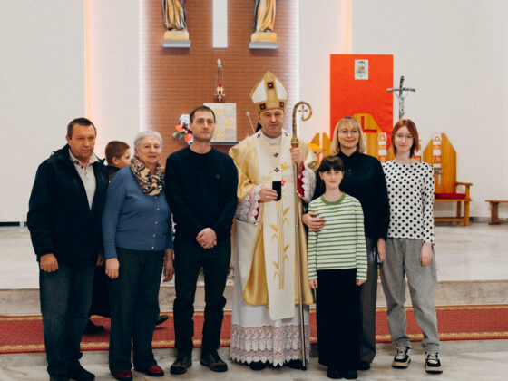 25. rocznica poświęcenia kościoła św. Antoniego z Padwy w Słucku na Białorusi, Fot.: Wiktor Wiedzień