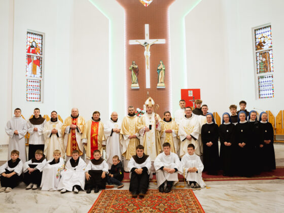 Święcenia prezbiteratu br. Aleksandra Leszczanki OFM, Słuck 7 listopada 2025 r., Fot.: Svetlana Labkovich