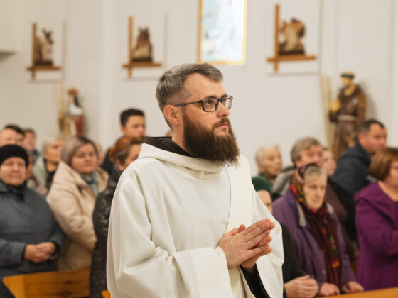 Święcenia prezbiteratu br. Aleksandra Leszczanki OFM, Słuck 7 listopada 2025 r., Fot.: Svetlana Labkovich