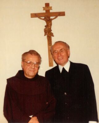 o. Kamil Emanuel Kaleta OFM | Spotkanie z kard. Königiem w szpitalu Sióstr, maj 1983