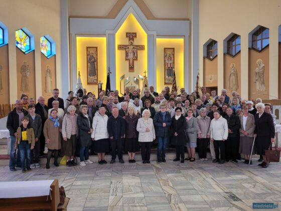 Jubileuszu 800-lecia Transitus św. Franciszka z Asyżu braci i sióstr Franciszkańskiego Zakonu Świeckich regionu bielsko-żywieckiego, 9 maja br. Fot.: za: niedziela.pl